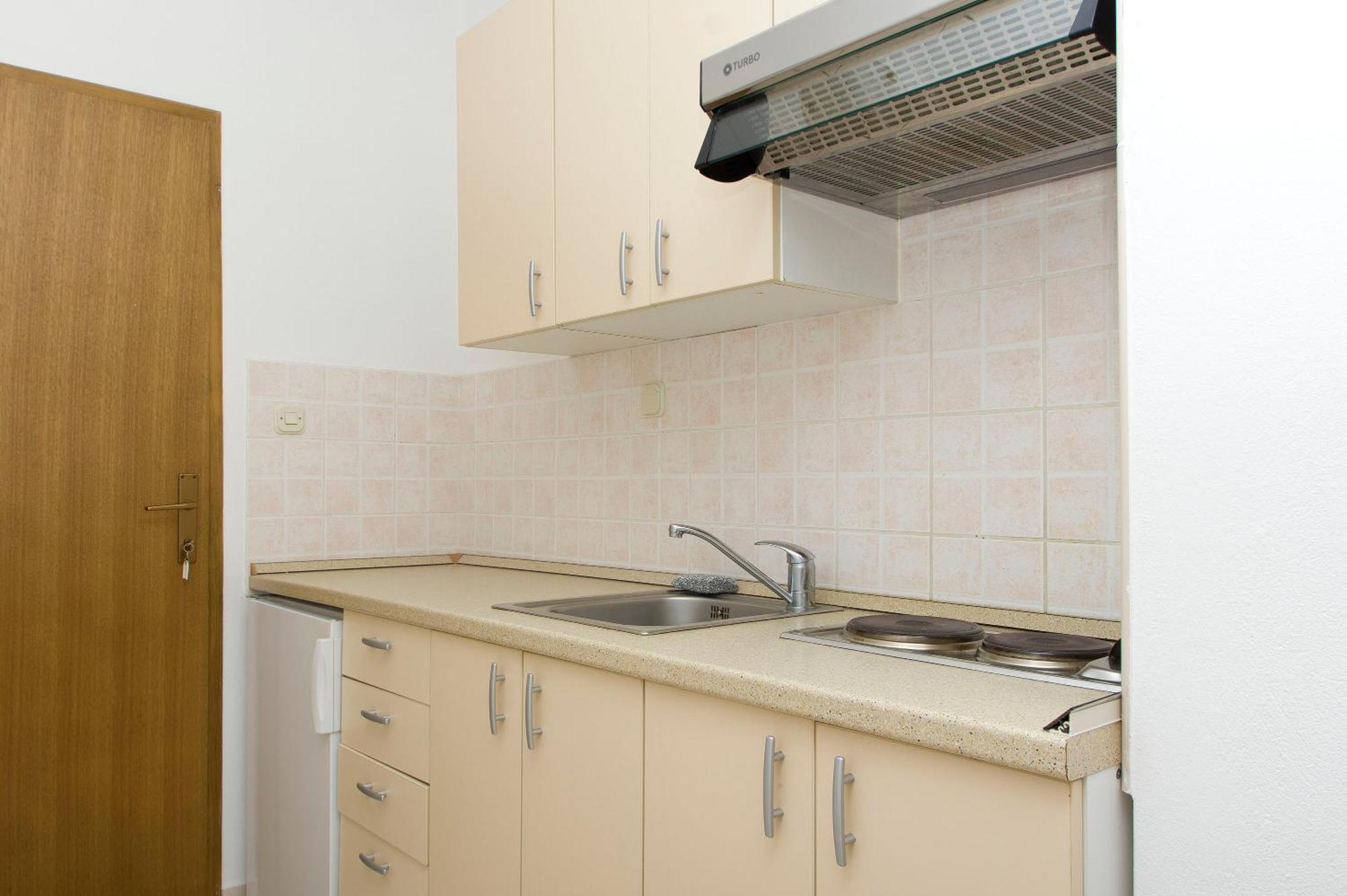 Apartments Vela Luka Ngoại thất bức ảnh