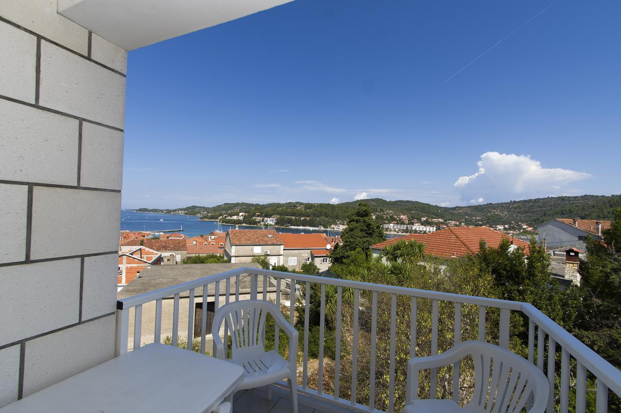 Apartments Vela Luka Ngoại thất bức ảnh