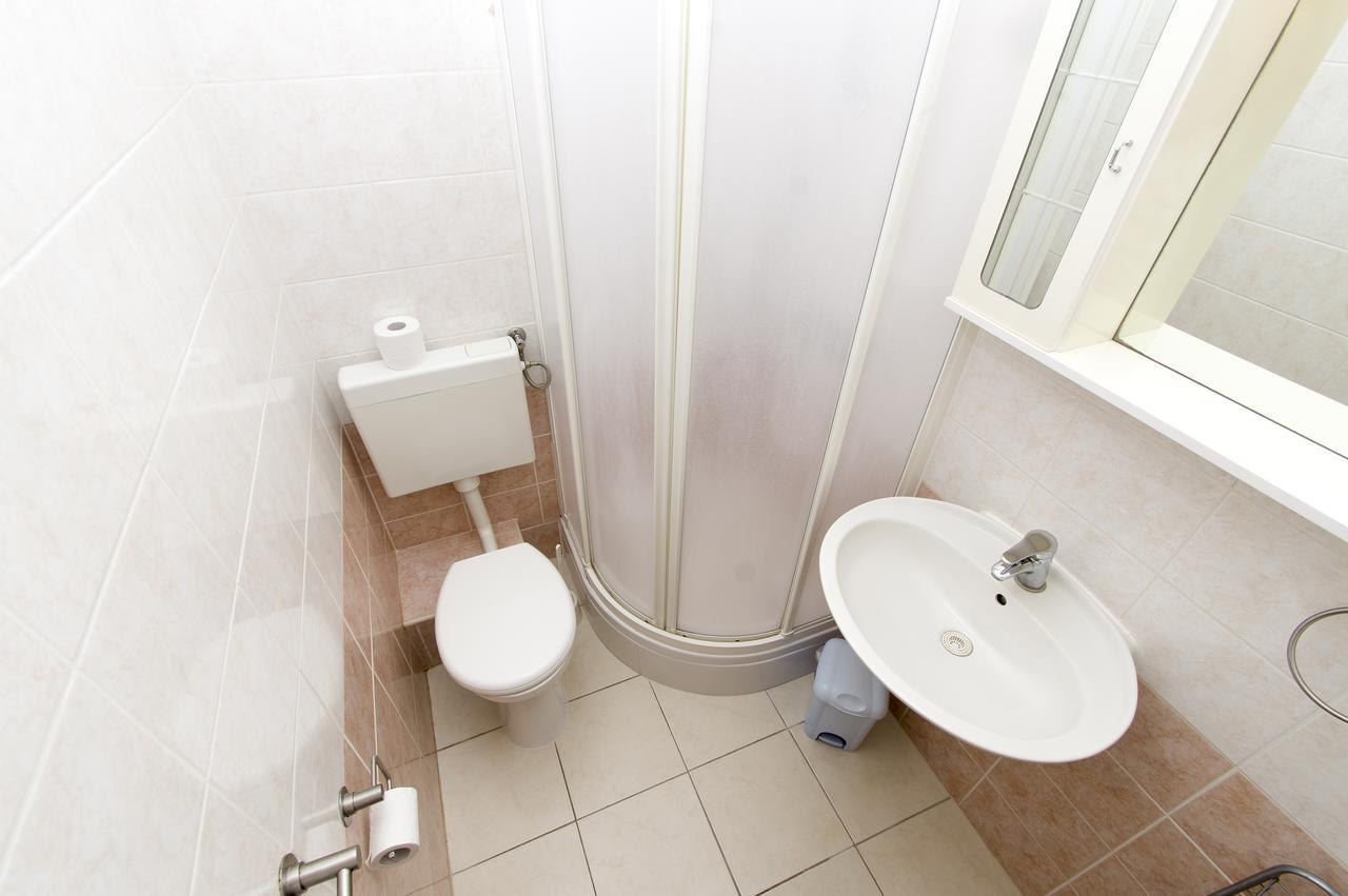 Apartments Vela Luka Phòng bức ảnh