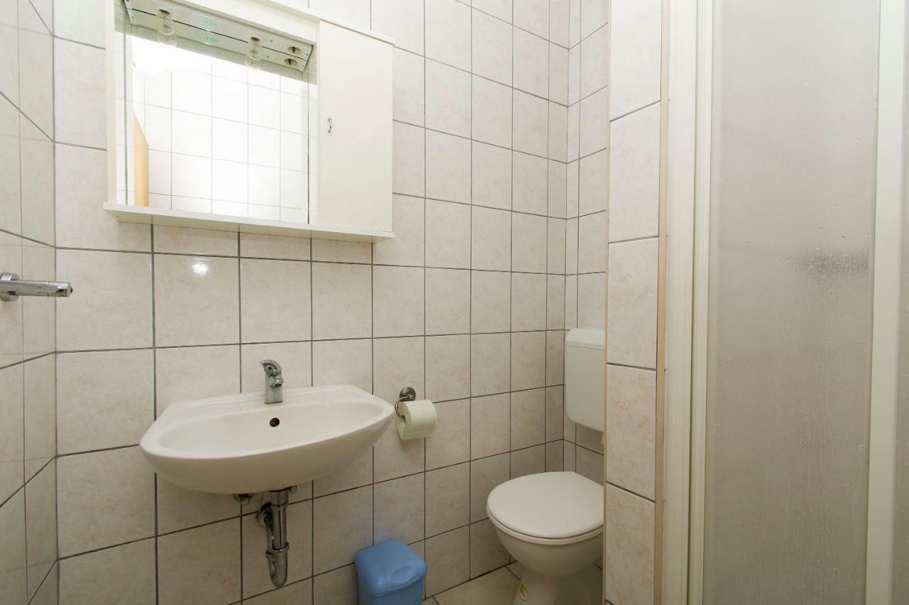 Apartments Vela Luka Ngoại thất bức ảnh
